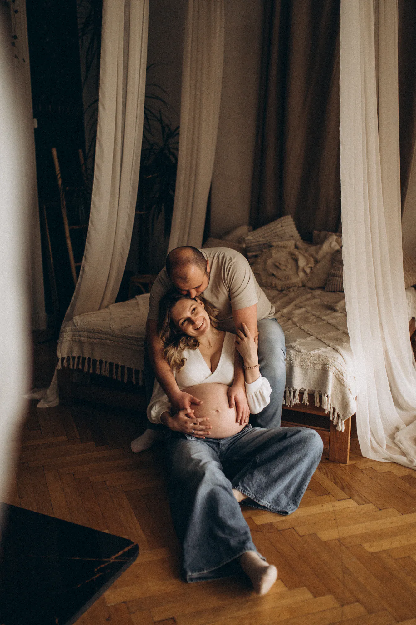 Kinga i Mateusz - sesja ciążowa w studio, kadr 5