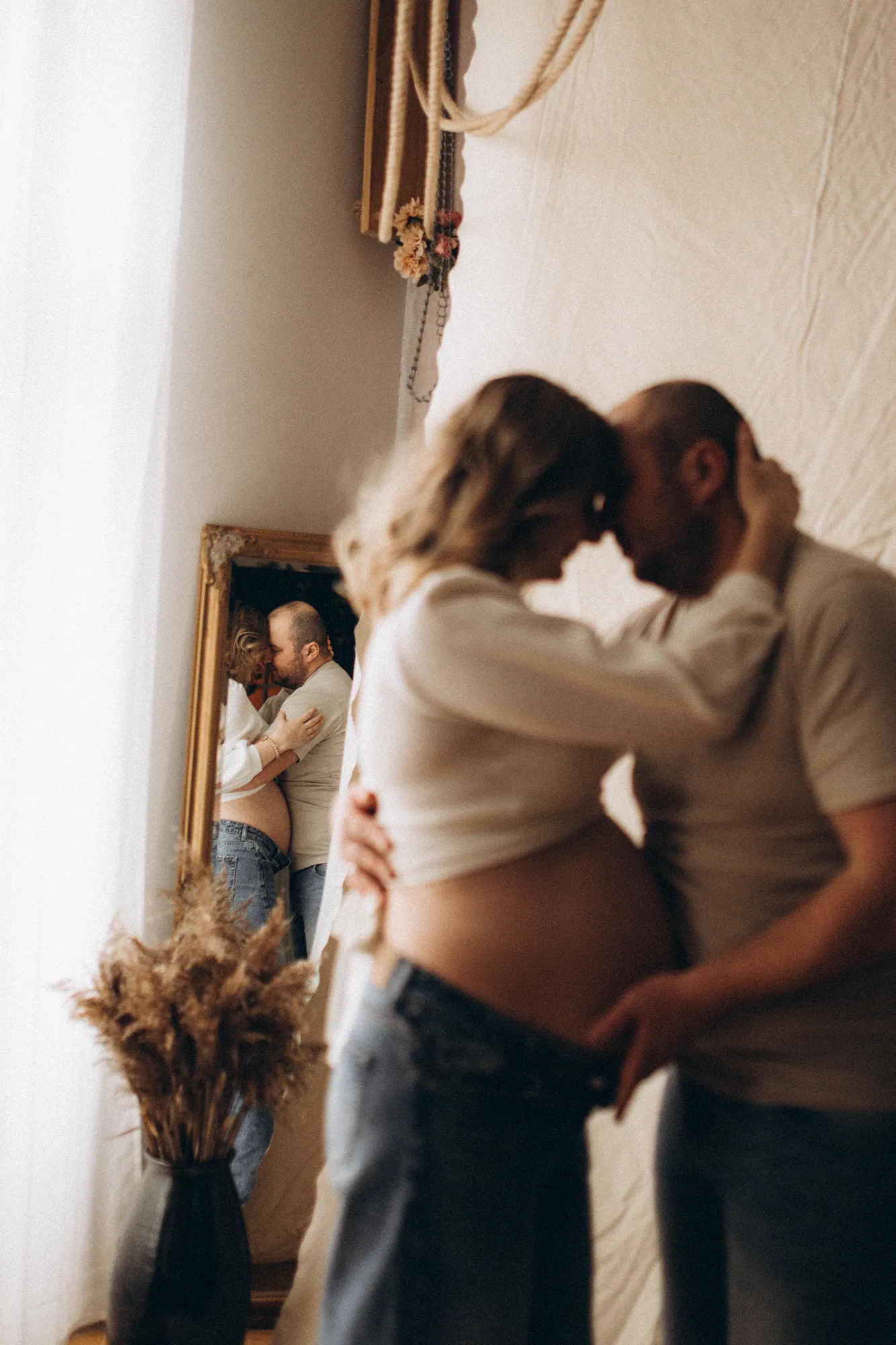 Kinga i Mateusz - sesja ciążowa w studio, kadr 9