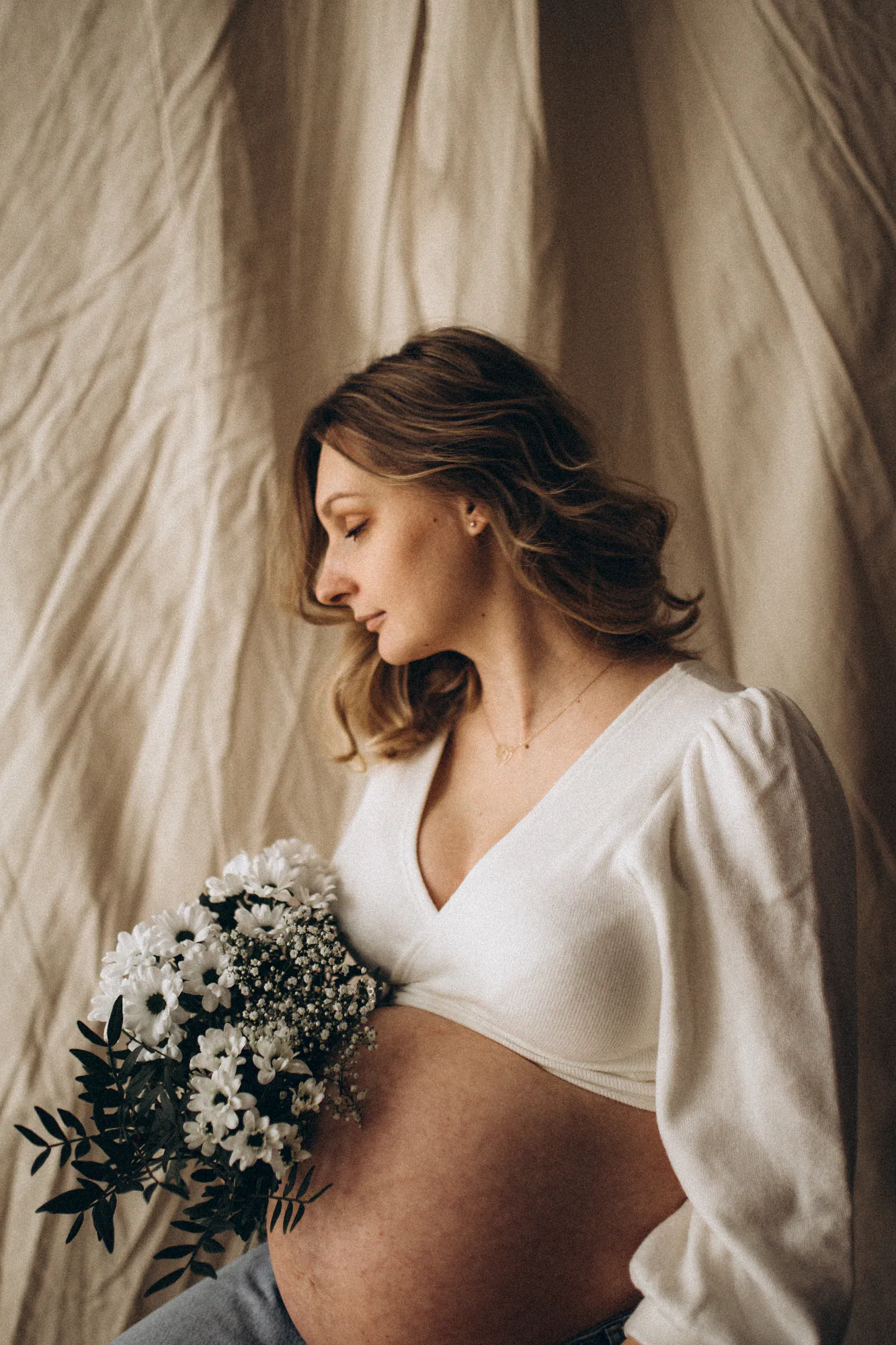 Kinga i Mateusz - sesja ciążowa w studio, kadr 12