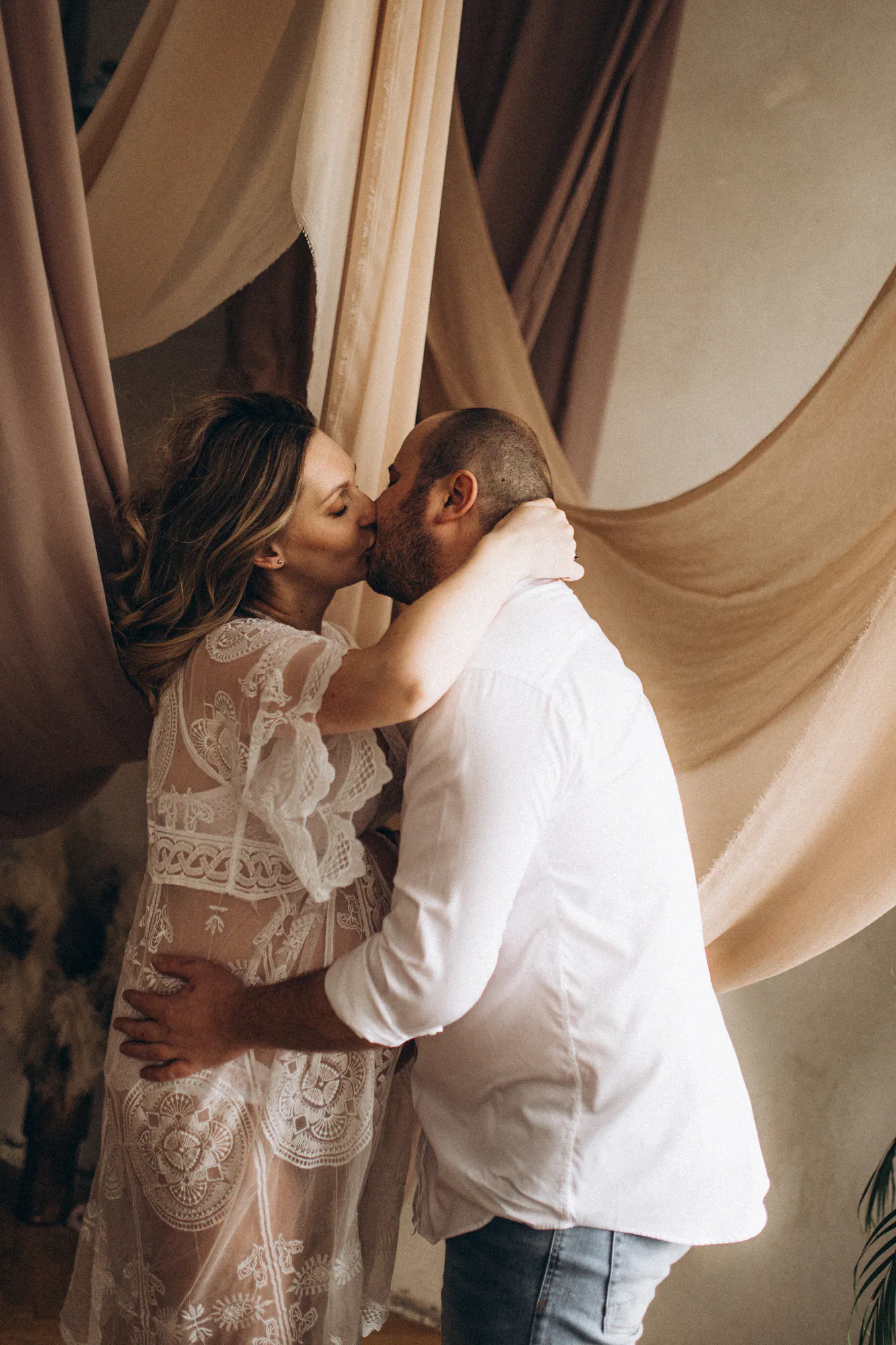 Kinga i Mateusz - sesja ciążowa w studio, kadr 19